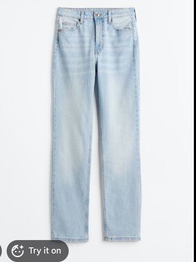 H&M Womens Straight-Leg Jeans in Light Blue Wash